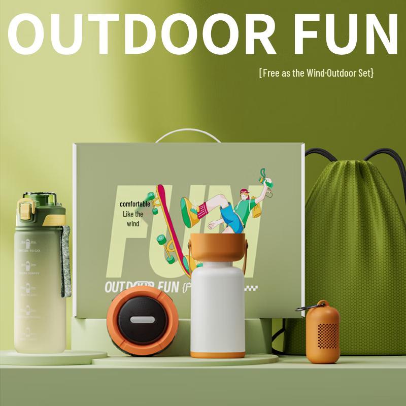 Evergreen Rabbit Outdoor PC Water Bottle