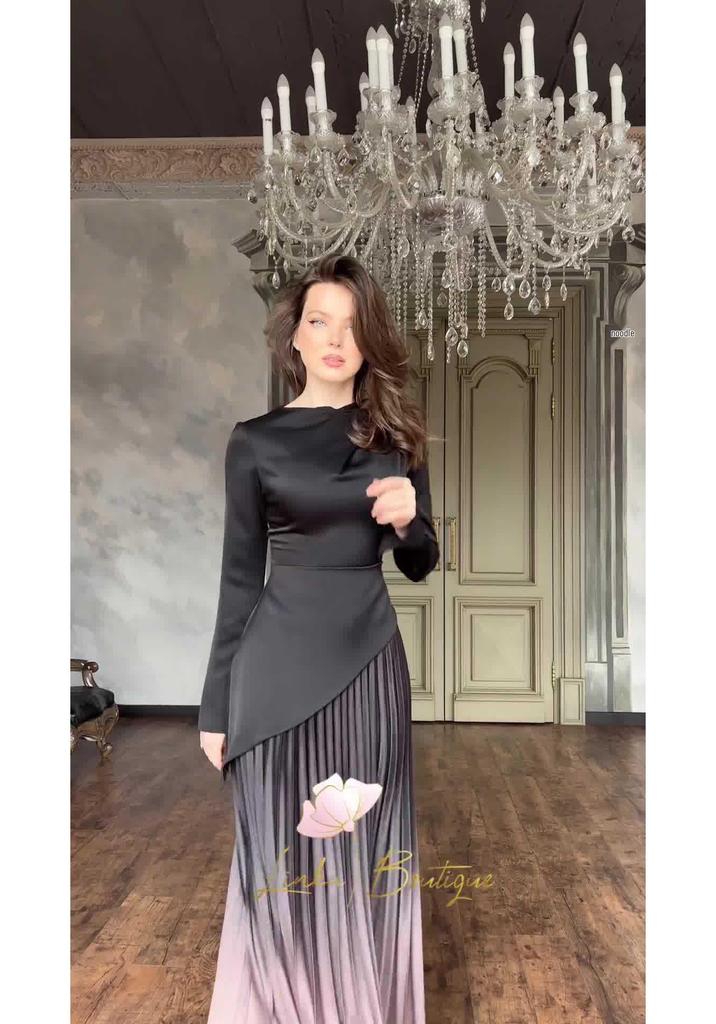 2024 Autumn Gradient Tie-dye Slimming Pleated Long Dress for Women