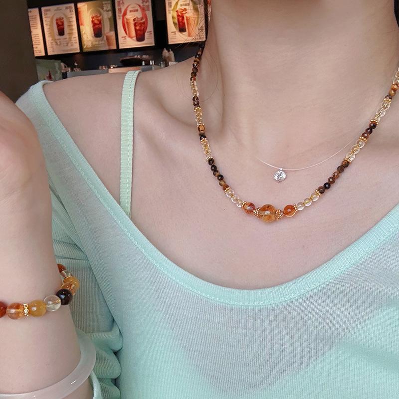 Handmade Natural yellow crystal necklace for women, vintage niche, light luxury, high-end, elegant collarbone chain