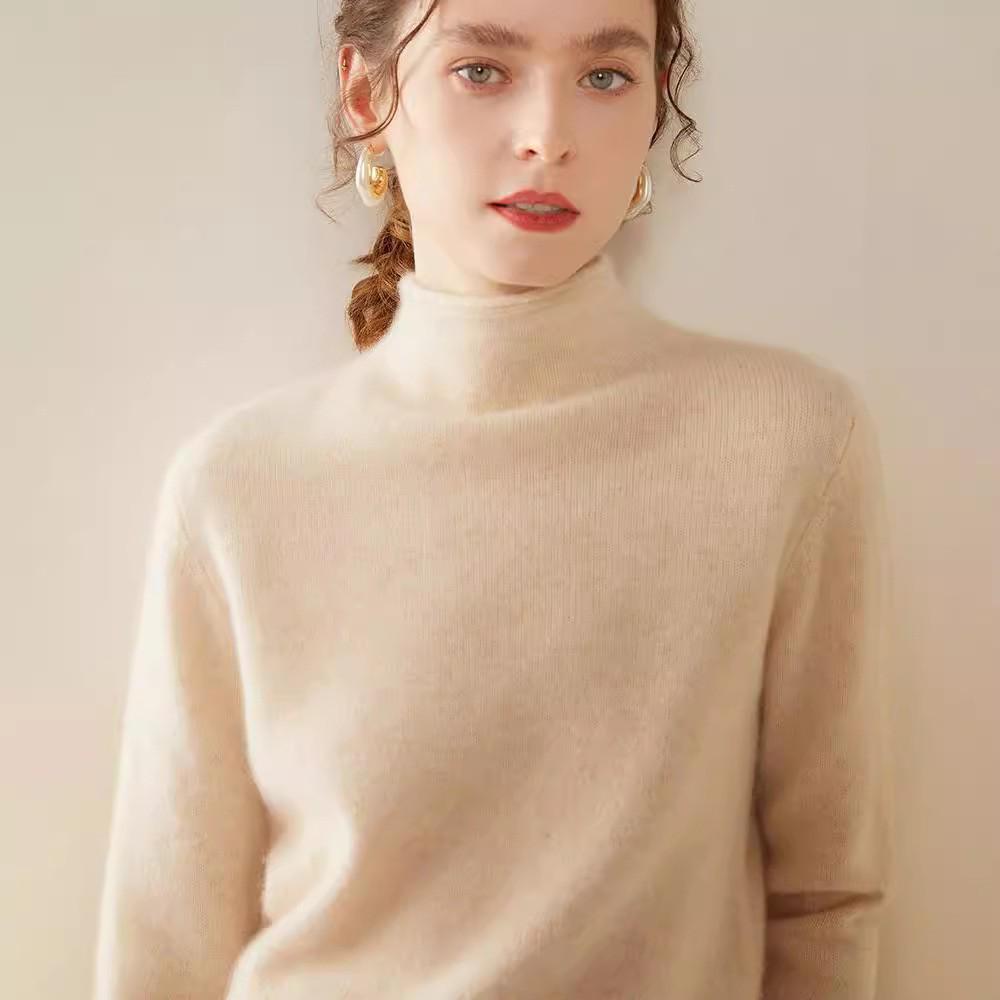 White Cashmere Rolled Collar Sweater - Women's Loose Fit Pullover for Autumn/Winter 2025