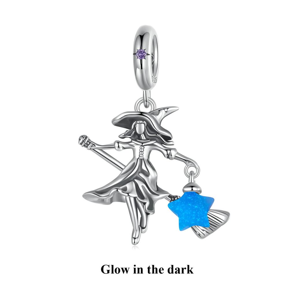 Witch on a broomstick with a glow-in-the-dark star silver pendant, 925 silver beads