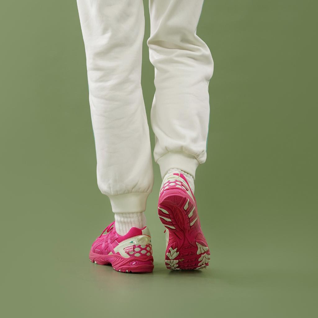 Asics 8On8 X Gel-Kahana Tr Fabric Synthetic Leather Trendy Versatile Low-Top Lifestyle Casual Shoes Unisex Sneaker Rose-Red 1203A236-500