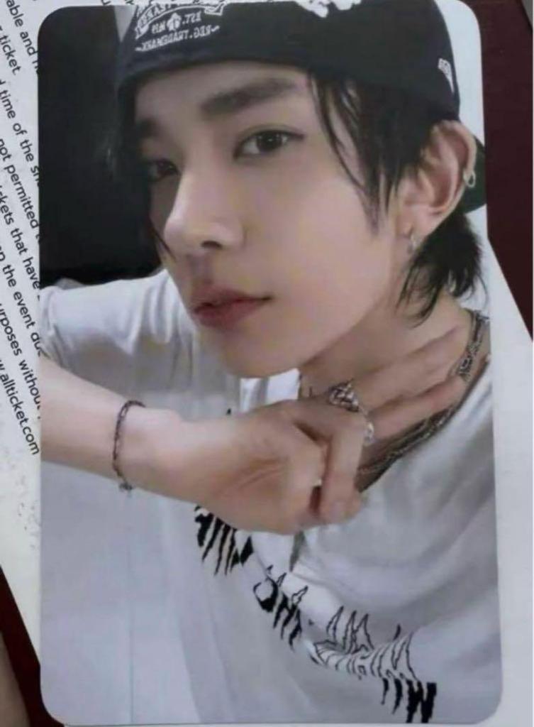 [USED] ENHYPEN Heeseung Waltz Live in Bangkok, Thailand - Limited Entry Trading Card