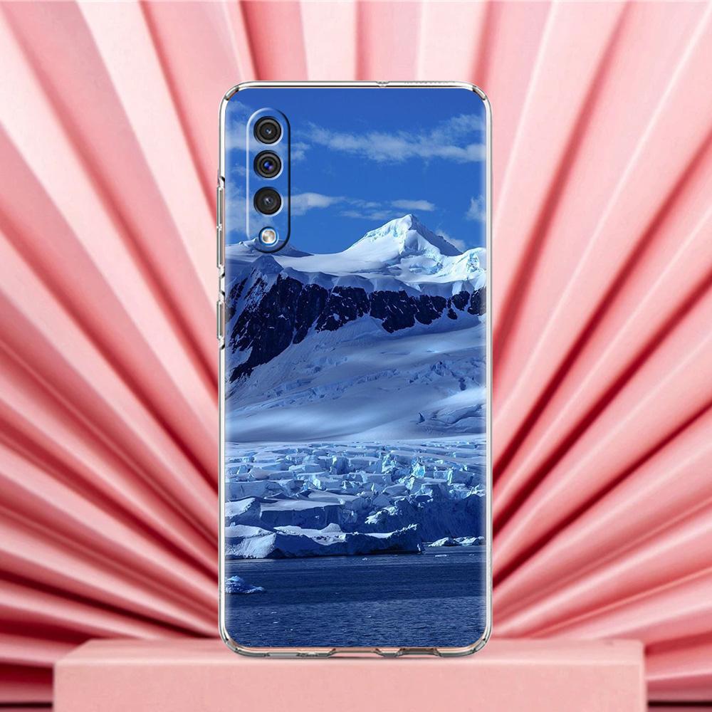 Phone Case For Samsung A56 A36 A26 A24 A16 A14 A12 A32 A50 A70 A22 A40 A34 A54 A42 A52 5G A04s A06 Cover Antarctica Snow Scenery