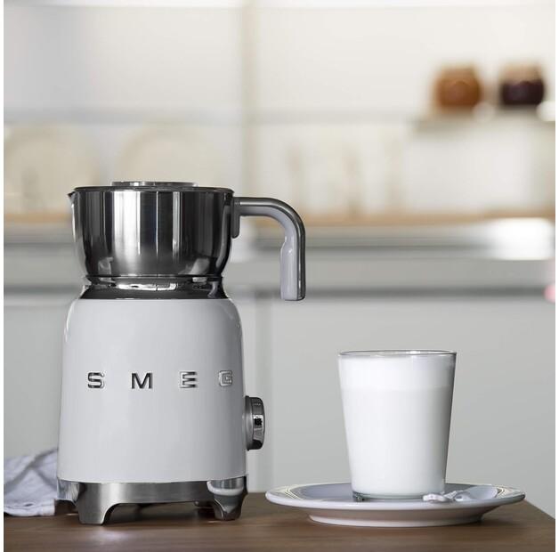 Вспениватель молока Smeg MFF01WHEU elektrischer