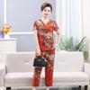 Set de vară răcoros cu mânecă scurtă din două piese pentru femei de vârstă mijlocie și în vârstă - Top și pantaloni cu imprimeu la modă de mamă