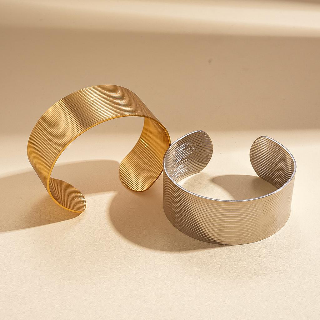 Heavy Industry Stainless Steel Geometric Round Texture Opening Bracelet Metal Feeling Jewelry