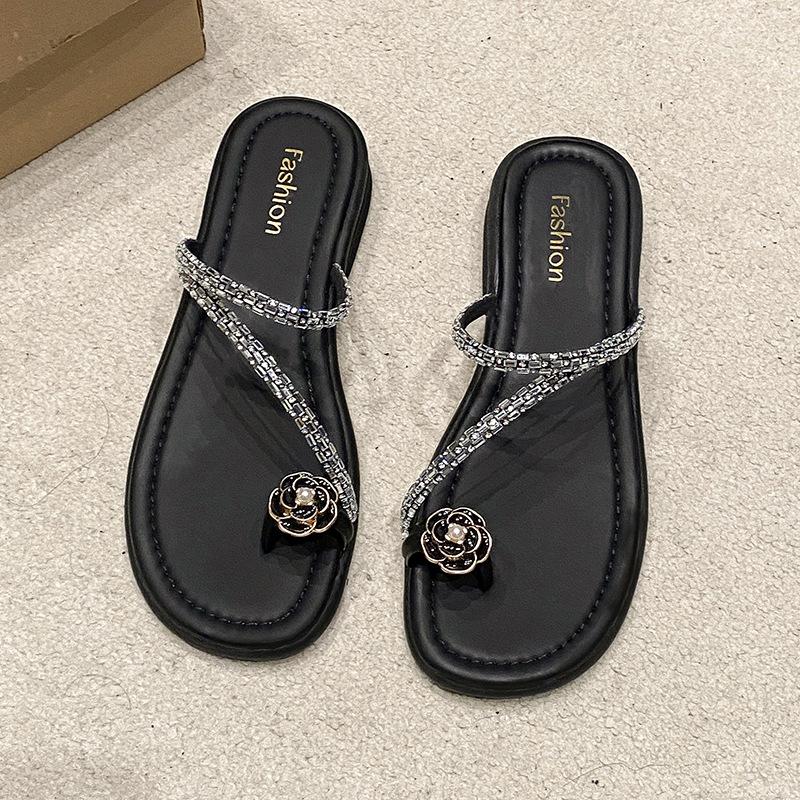 Flat-bottomed Set of Toe Small Cool Slippers Women's New Summer Soft-soled Shoes with Skirt Rhinestone Sandals