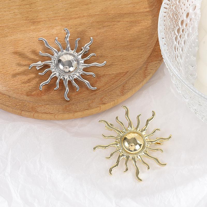 Einfache goldene Sonnengott-Brosche für Damen Herren Mantel-Accessoires Weibliche Vintage-Broschen Schmuck-Accessoires Geschenk