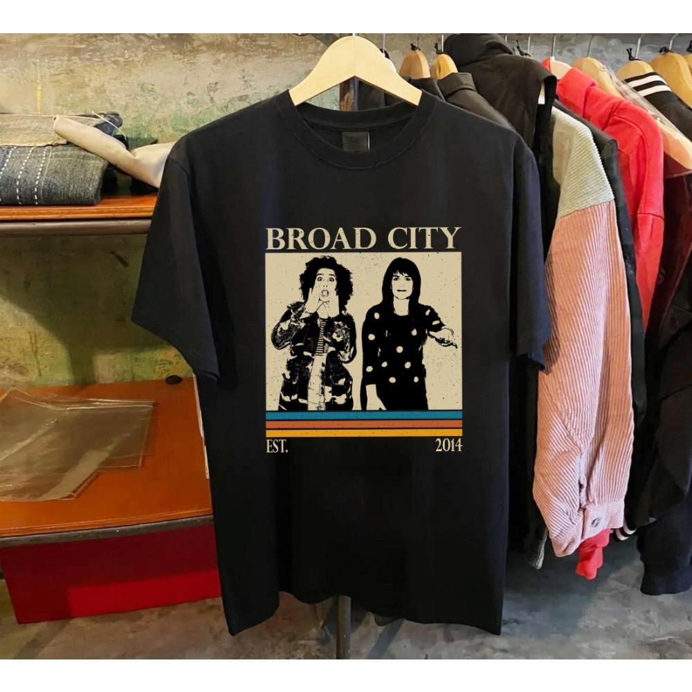 

Big City Sweetheart T-shirt Retro TV Series Printed Pattern T-shirt Gift for Fans Men s and Women s T-shirts S