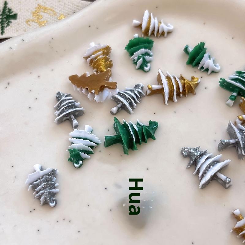 18/50Pcs Creative Realistic Gold Silver Christmas Tree Resin Nail Charms Resin Stereo Nail Art Decorations Diy Nails Accessories