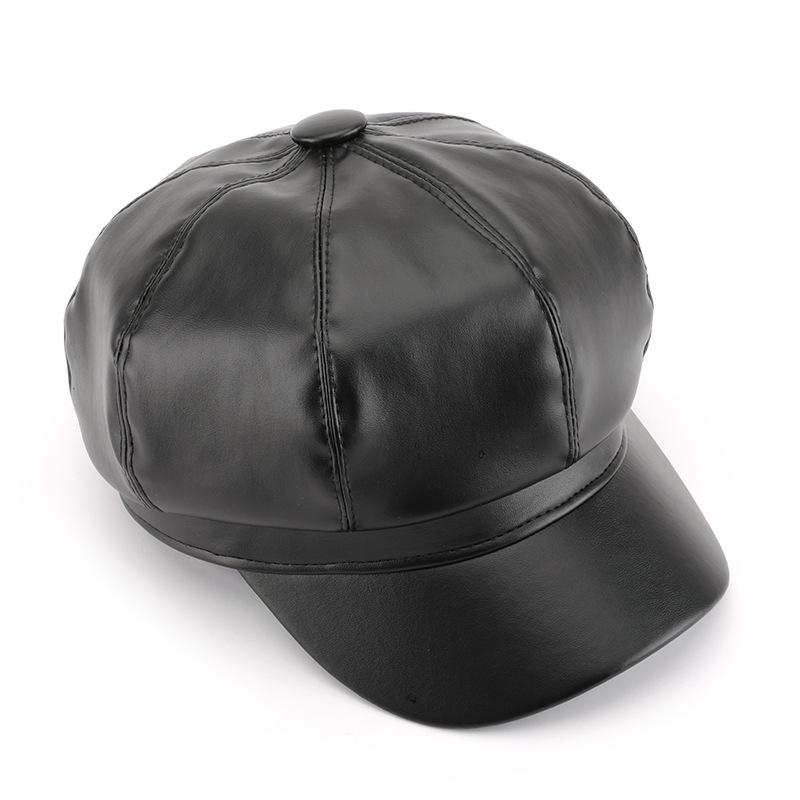 Elegant Lightweight Beret | Snug Fit with Toggle Closure, Versatile Style for New Year & TV Show Enthusiasts