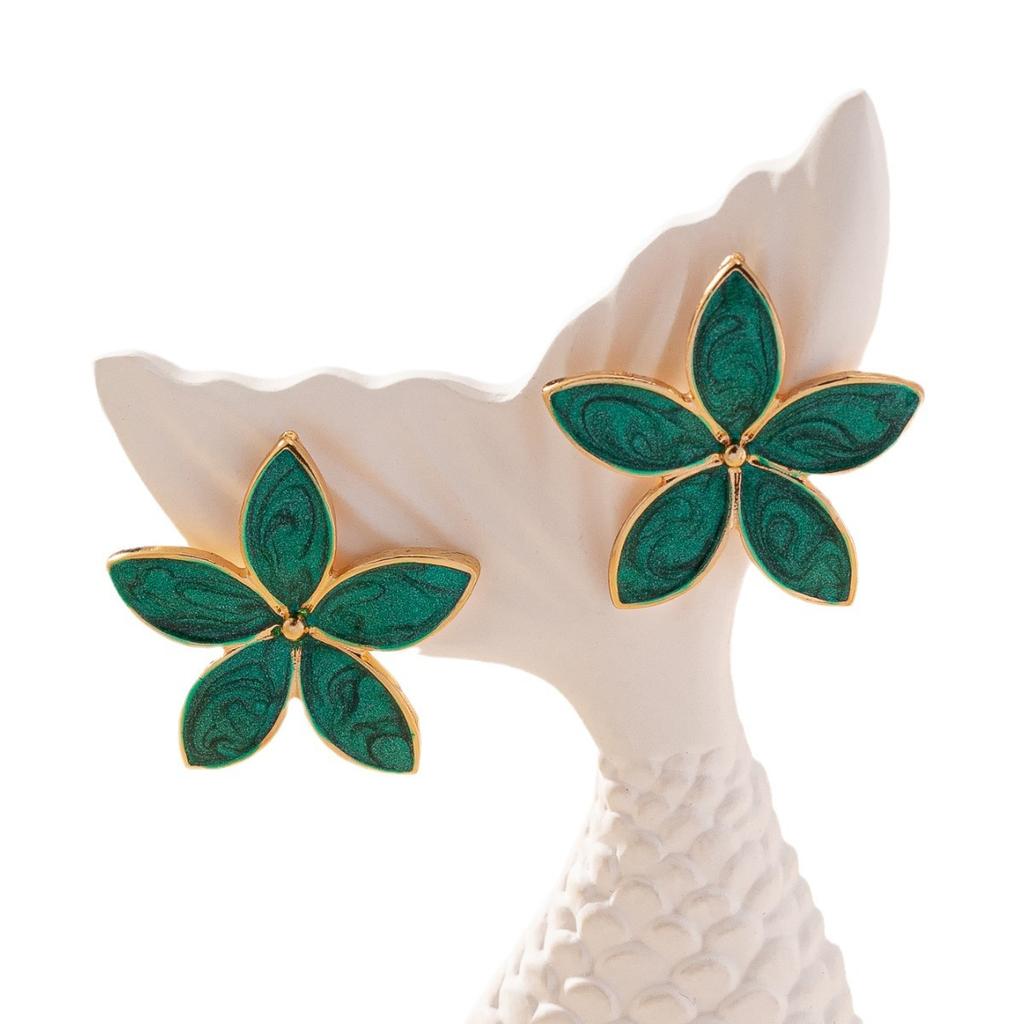 Flower Enamel Glaze Stud Earrings Female Japanese And Korean Simple Fashion Petal Temperament Earrings