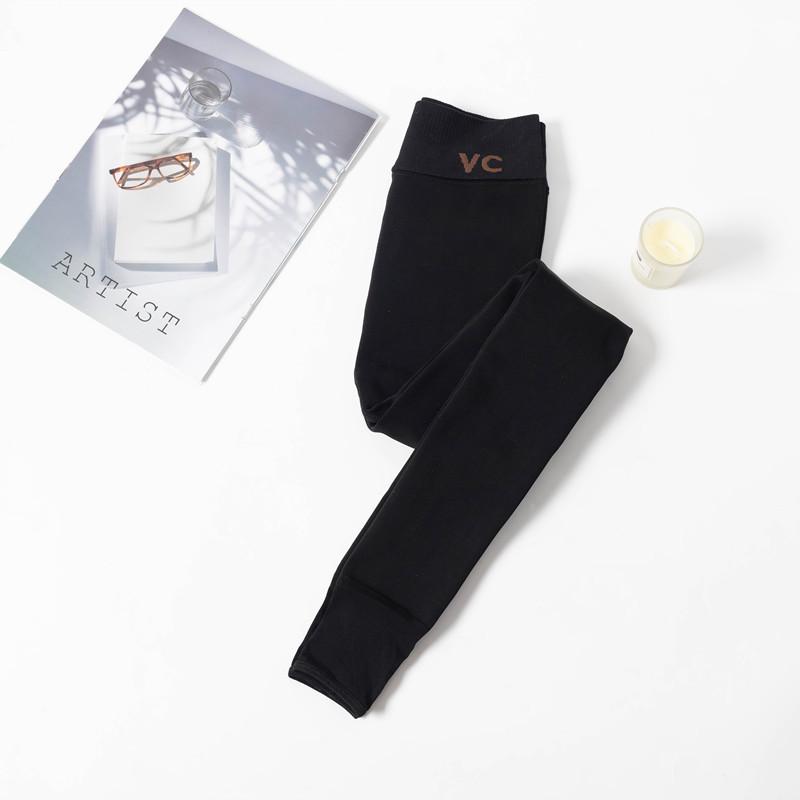 Ocieplane rajstopy modelujące talię: Zimowe damskie piękne rajstopy imitujące gołe nogi