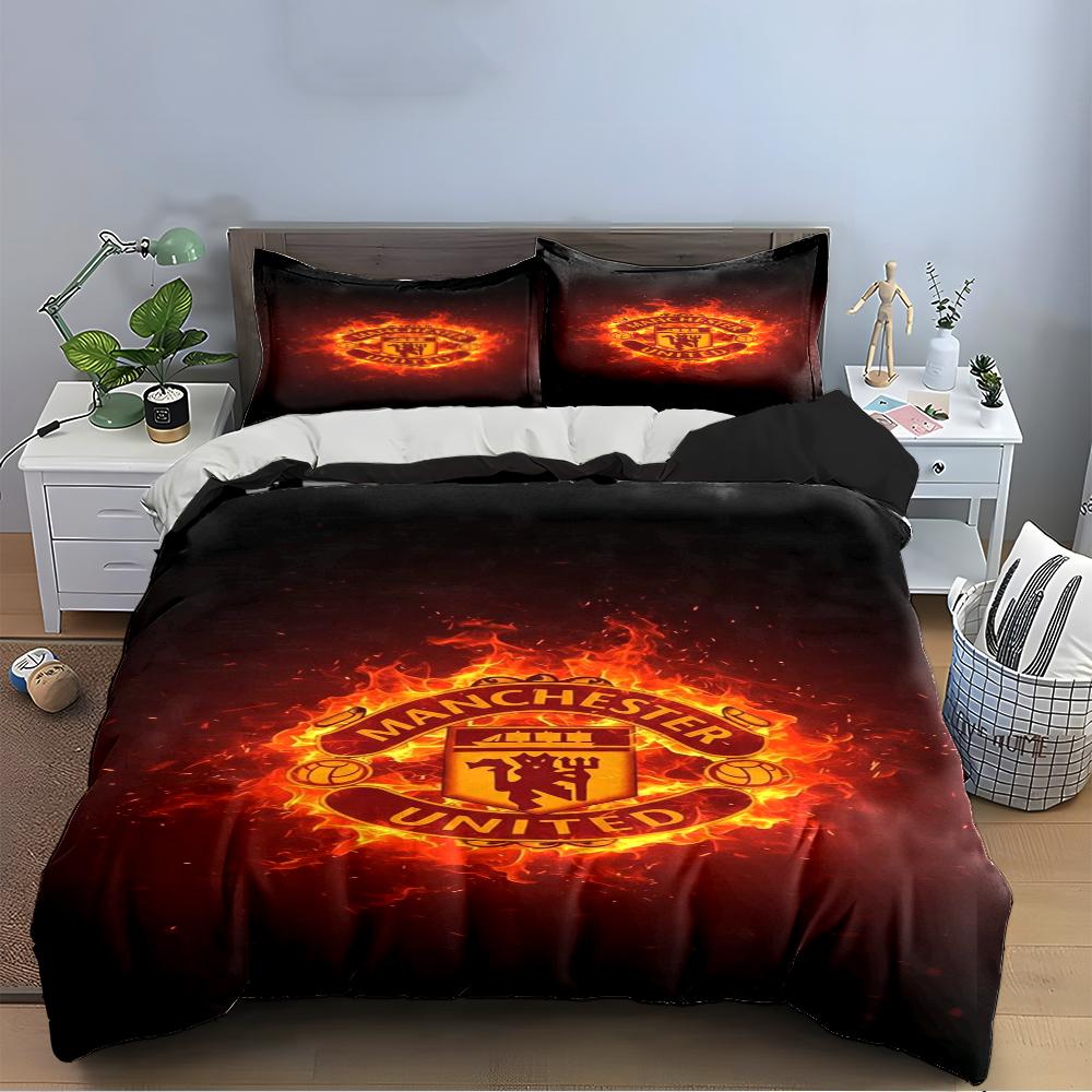 Manchester United Fire Design Bedding Duvet Cover Set Duvet Cover Pillowcases Home Decor (1 * Duvet Cover 2 * Pillowcases, Without Duvet Insert)
