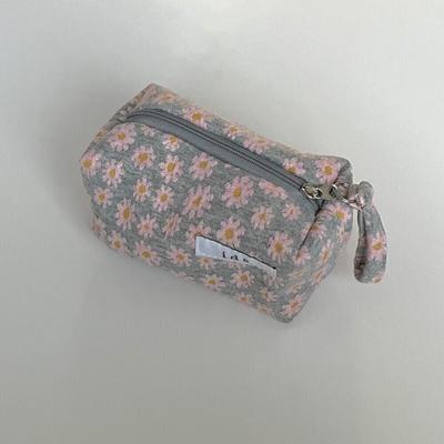 Jacquard Square Pouch (3 Colors)