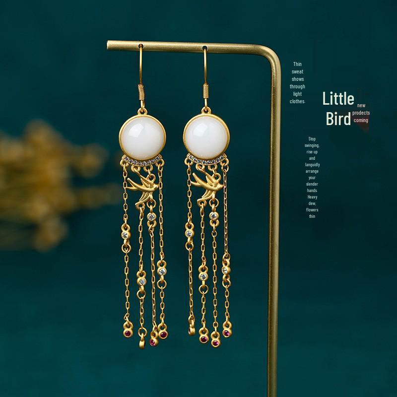 Aieryuan 2022 Retro Tassel Magpie Earrings - Imitation Jade, Ancient Gold Design, Perfect Qixi Gift