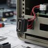 Otomobil Elektroniği Aksesuarları – Kablolar, Adaptörler ve Soketler