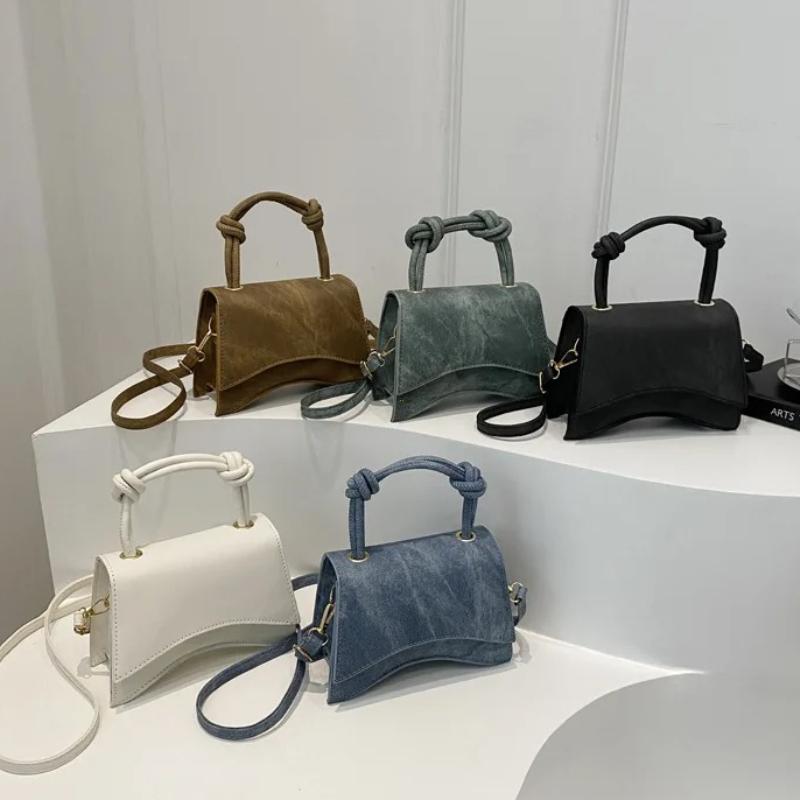 Fashionable Women's Shoulder Bag Pure Color Trendy Crossbody Bag Simple Casual Diagonal Bag Small Square Bags for Autumn Bolsos