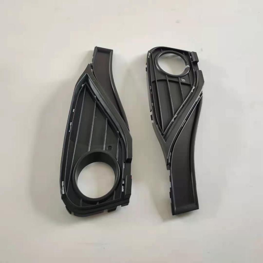 BMW 4 Series F32/F33 Fog Light Grille Frame (51117294833/51117294834)