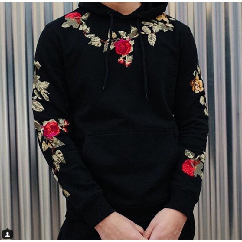 

Новый мужской свитер Мужчина XXXL чёрный