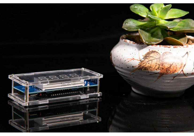 DIY LED Clock Kit: 51 Microcontroller, Light-Controlled, Temperature Display