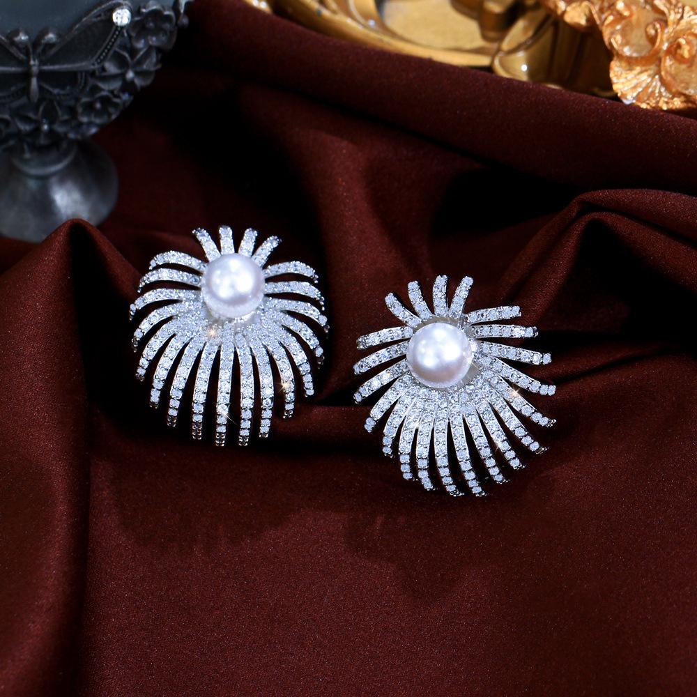 Needle French Retro Bright Fireworks Pearl Zircon Earrings Design Micro-Studded With Diamond Studs