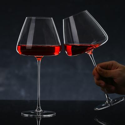 Conjunto de 2 taças de vinho elegantes sopradas à mão - cristal sem chumbo, perfeitas para casamentos, aniversários e celebrações