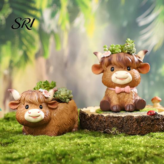 Dekorativní Mini Květináč Kráva ze Skotské Vysočiny Květináč Roztomilé Zvířátko Pryskyřice Květina s Drenážním Otvorem Parapet Malý Skotský pro Boho Domácnost Stůl Terasa