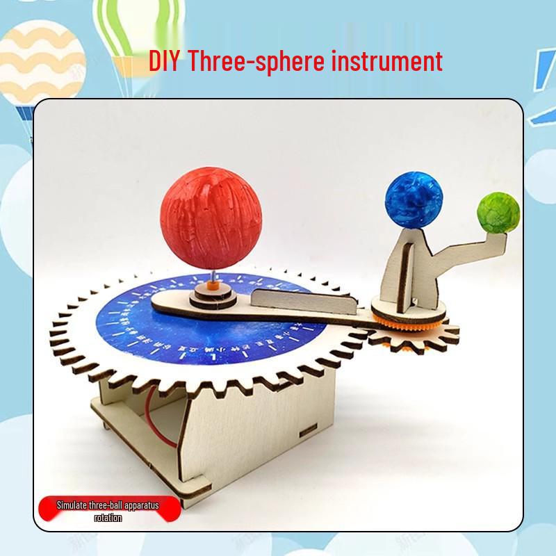 Hand-Cranked Three-Sphere Astronomy Model Toy for Students