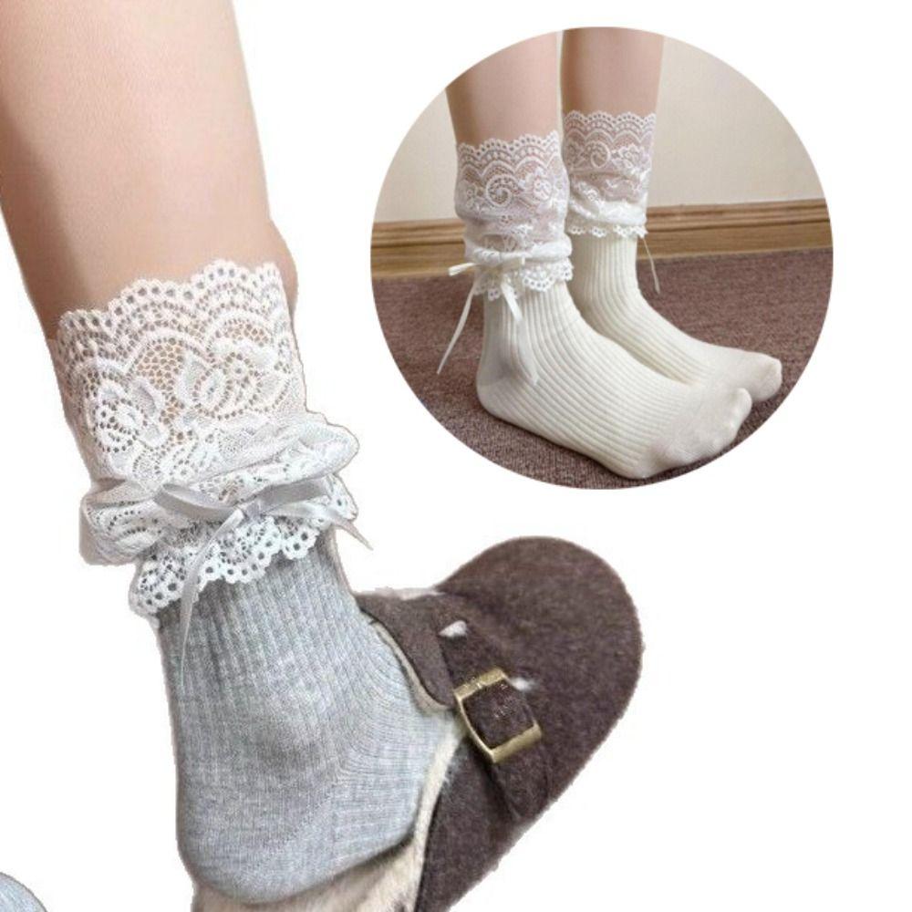 A Pair Lace Edge JK Socks Breathable Comfortable Mid Tube Socks Slouch Style Bow Decoration Ballet Style Socks Autumn and Winter