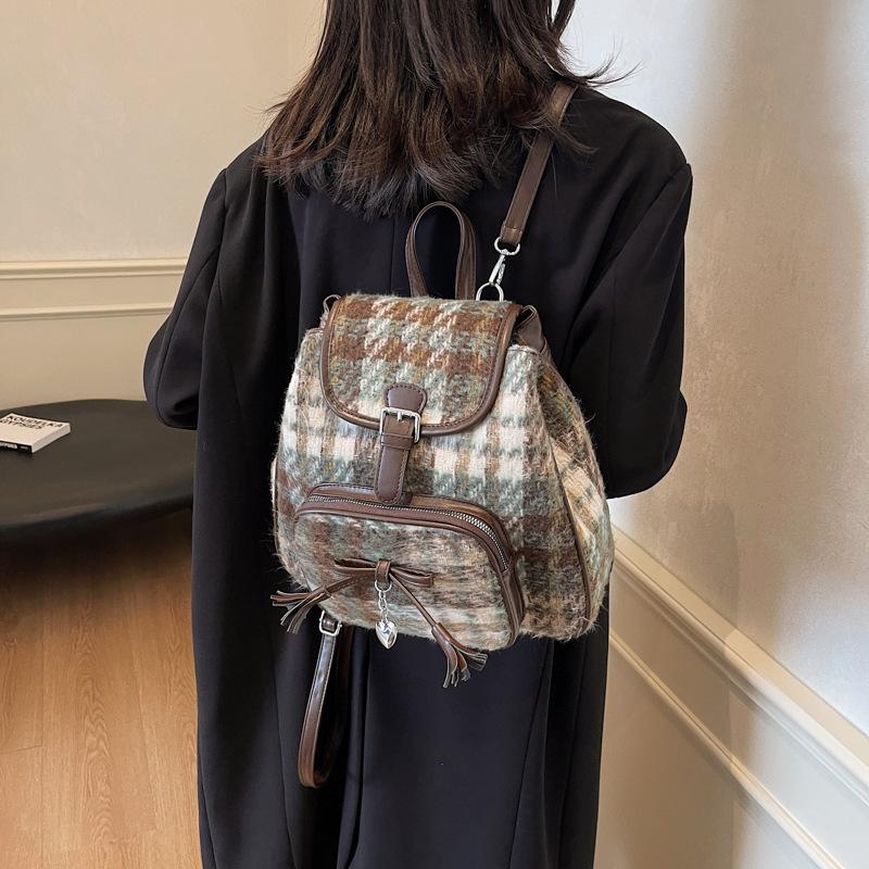 2025 New Contrasting Color Backpack Fashion Gradual Change Plaid College Bag Suede Retro Shoulder Backpack