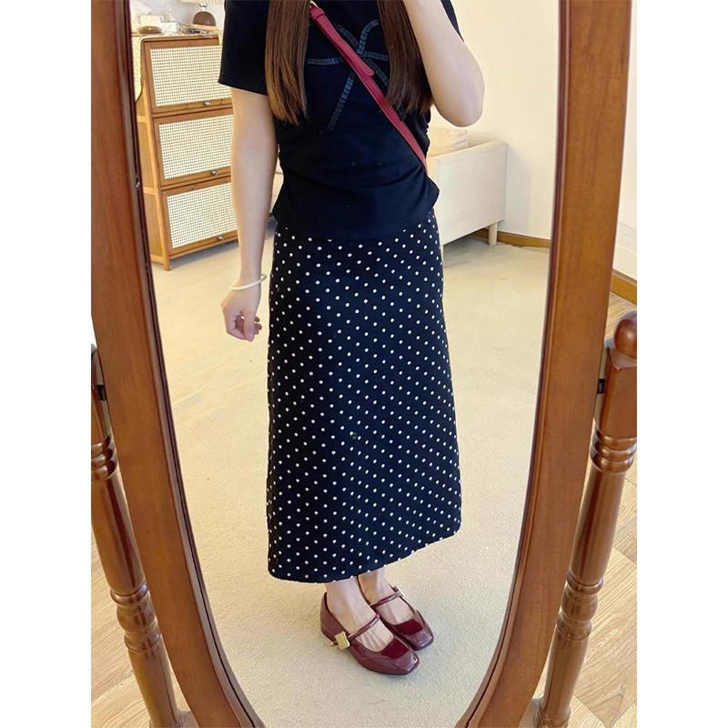 Plus Size Black Polka Dot A-Line Skirt for Pear-Shaped Women - Slimming Autumn Mid-Length Style