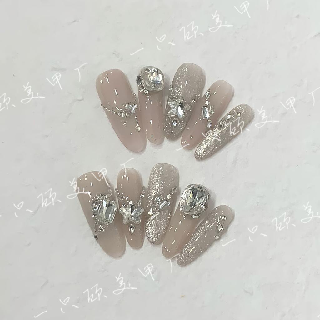 Shiny and Crystal Cat's Eye Oblique Flower Diamond Flower Sea Nail Sticker