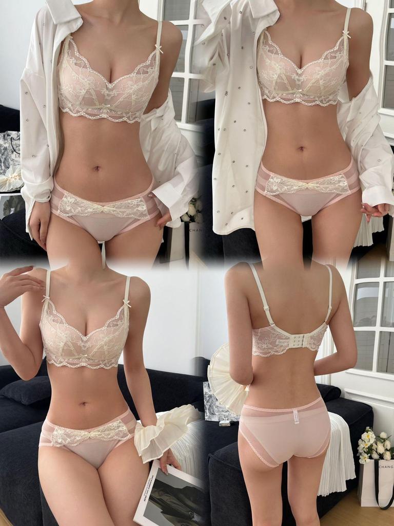 Japanese Sexy Lace Lingerie Set: Wireless Bra for Small Bust, with Beautiful Back Design and Panties.