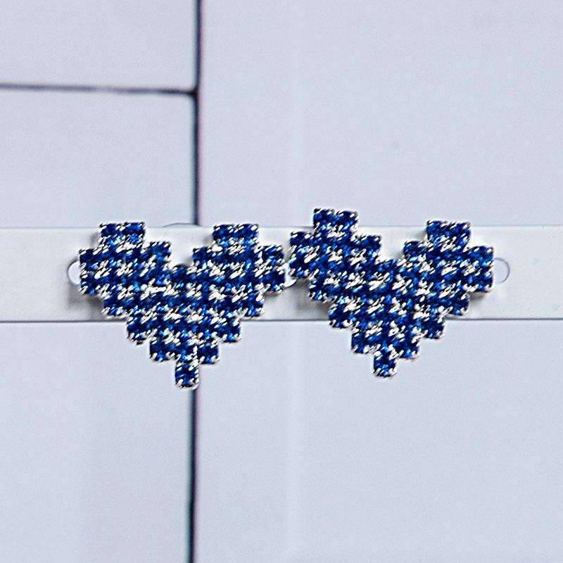 Korean Style Luxurious Heart Diamond Silver Stud Earrings for Women
