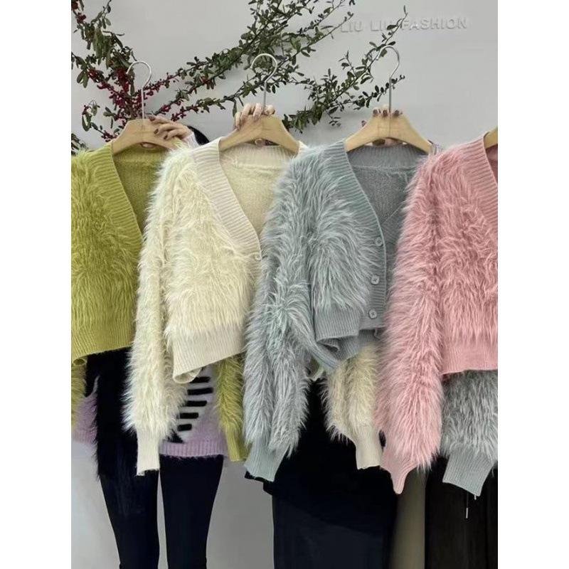 Women's Mink Velvet V-Neck Cardigan - 2023 Autumn/Winter Celebrity Style, Sweet Age-Reducing Long-Sleeve Sweater