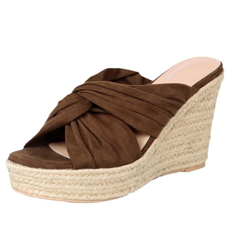 Medieval straw wedge heel shoes heightened platform slippers women's summer wear high heels cool slippers 2025 new beautiful sandals