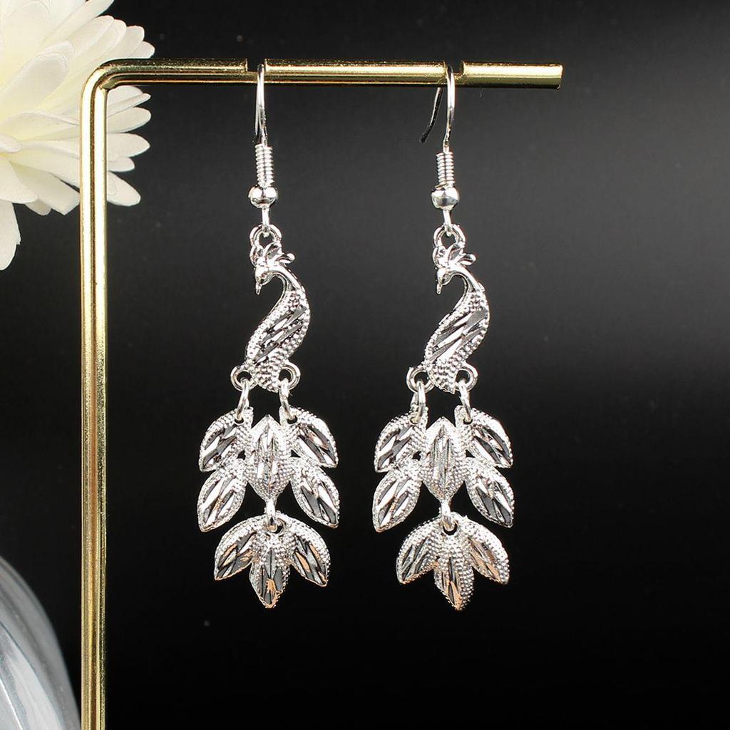 Retro Miao Silver Tassel Earrings: Ethnic Yunnan Long Dangle Women's Jewelry
