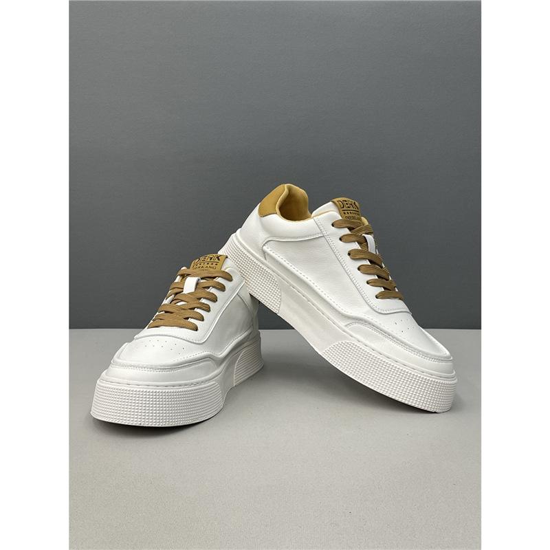 Autumn new leather soft-soled breathable shoes sports and leisure board shoes bc