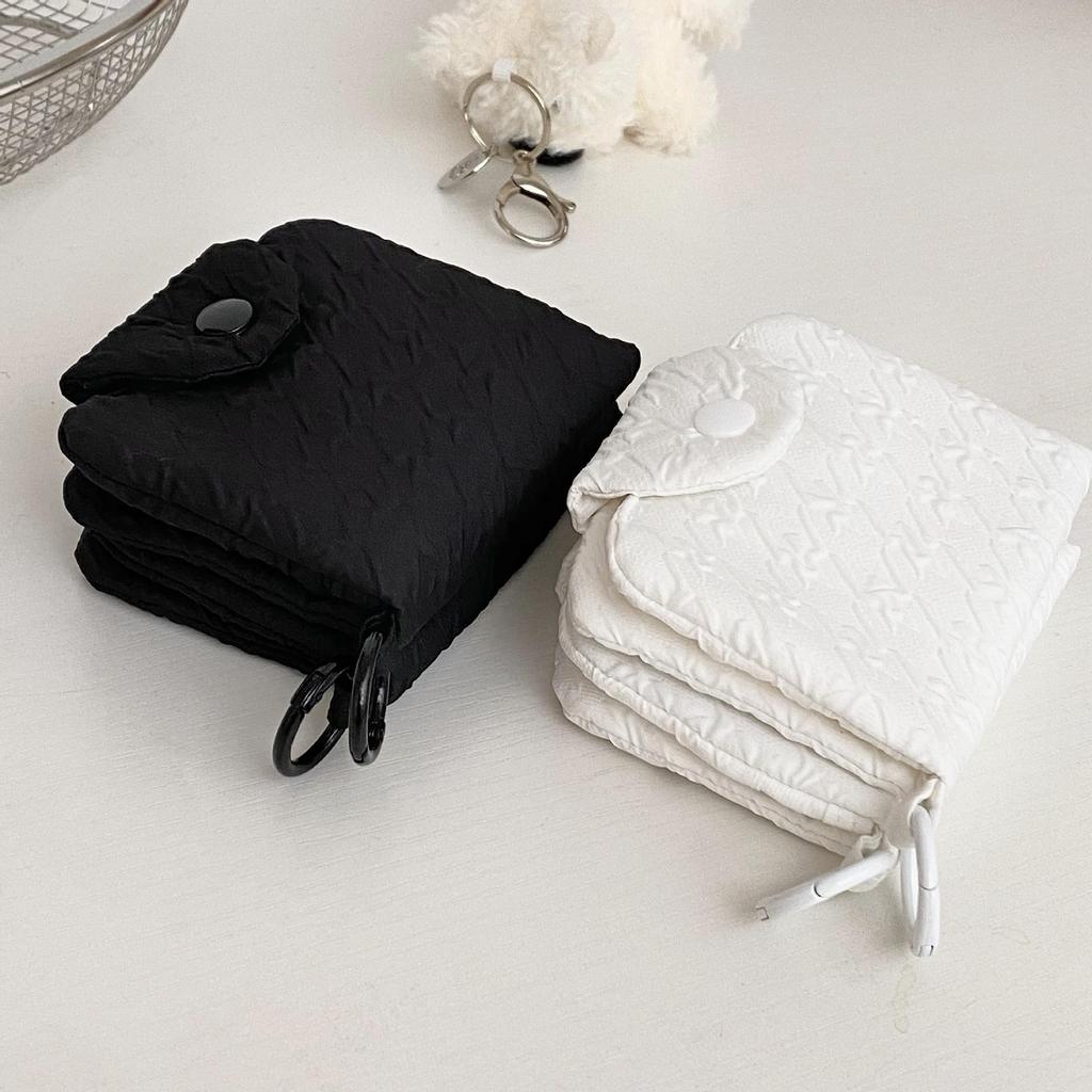 Women's Retro Fabric Pleated Coin Purse: Multi-Layer Holder for Coins, Cards, and Earphones