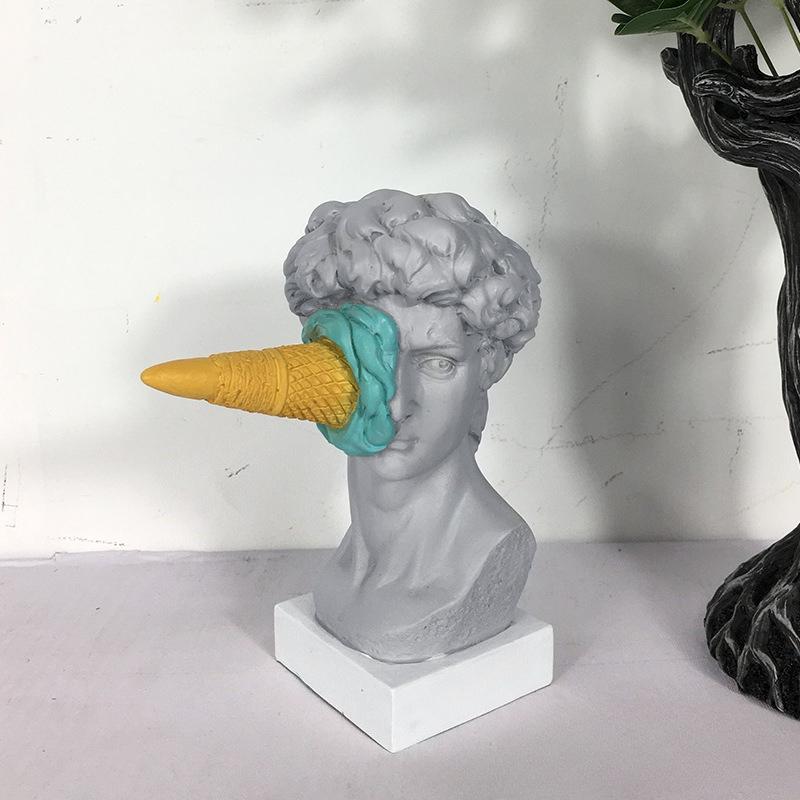 Ice Cream Smashing David Sculpture European Style Bedroom Living Room Foyer Desktop Decoration Ornament