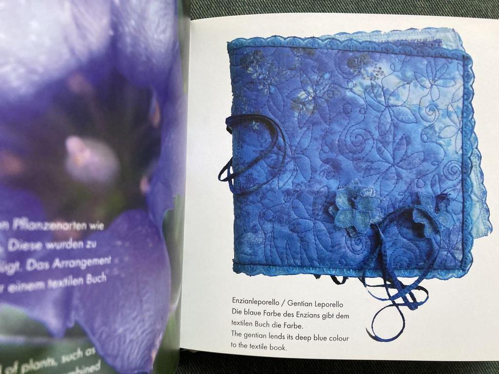 [USED] Textile art collection Nature Plants Books