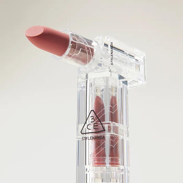 Shine Reflector + Soft Matte Lipstick