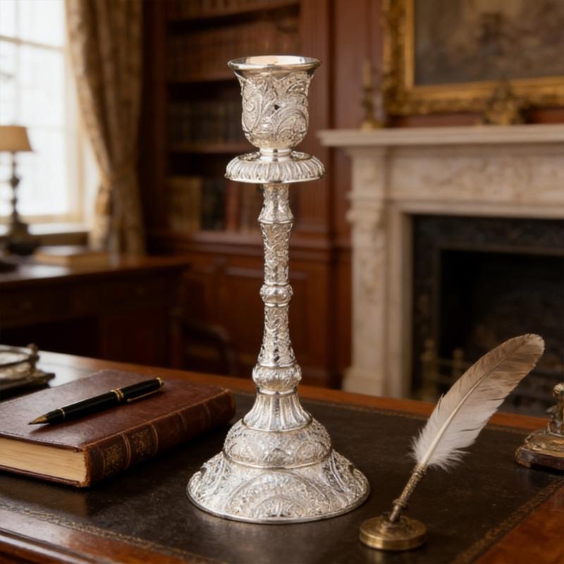 Elegant European Engraved Pattern Taper Candle Holders Antique Metal Candlestick Candelabra For Table Centerpieces