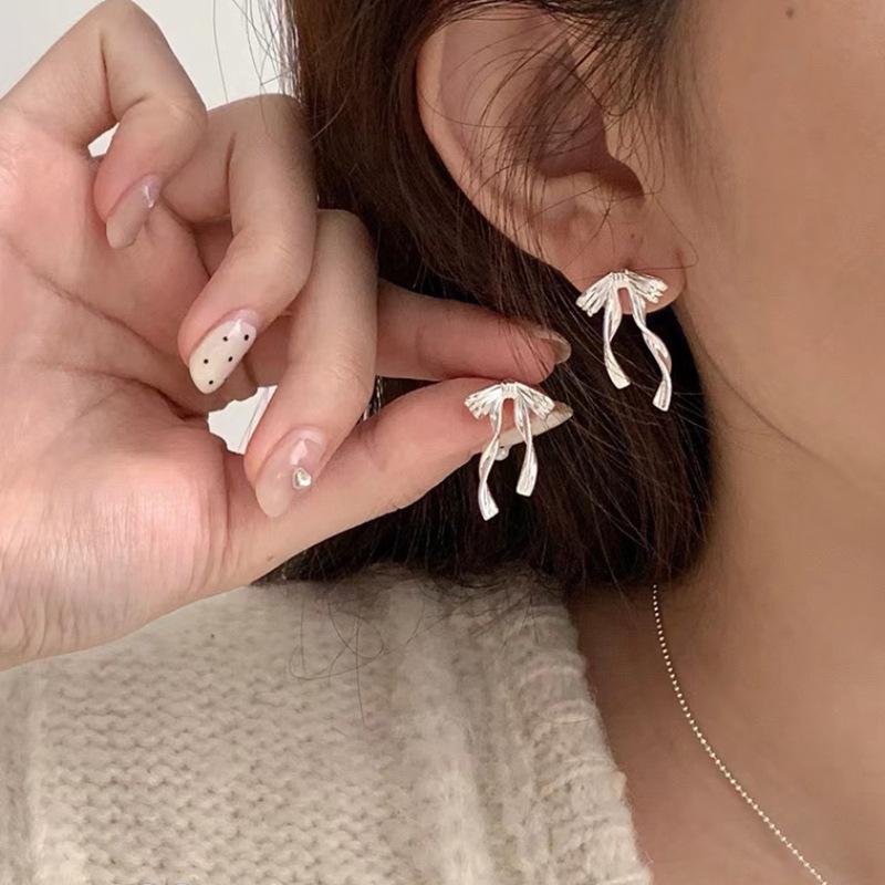 PANJBJ 925 Silver Bow Knot Earring for Women Texture Tassels Sweet Romantic Korean Jewelry Gift