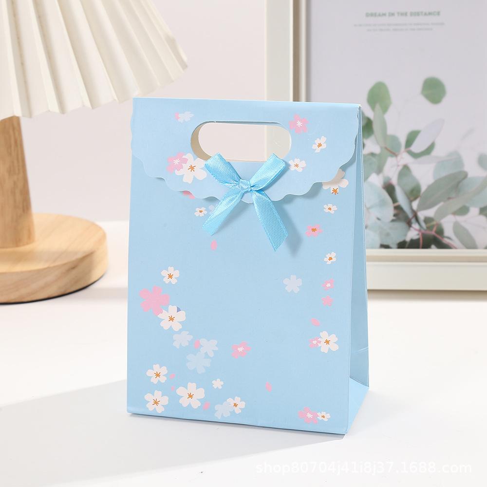 12pcs Cute Flower Party Favor Bags Paper Candy Goodie Bag for Themed Birthday Baby Shower Party Supplies Shopping Bag Party Bag Party Gift Tote Bag