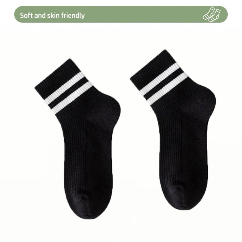 Sweat Absorbing Women's Socks Thin Sports Socks Soft Mid Tube Socks  Spring