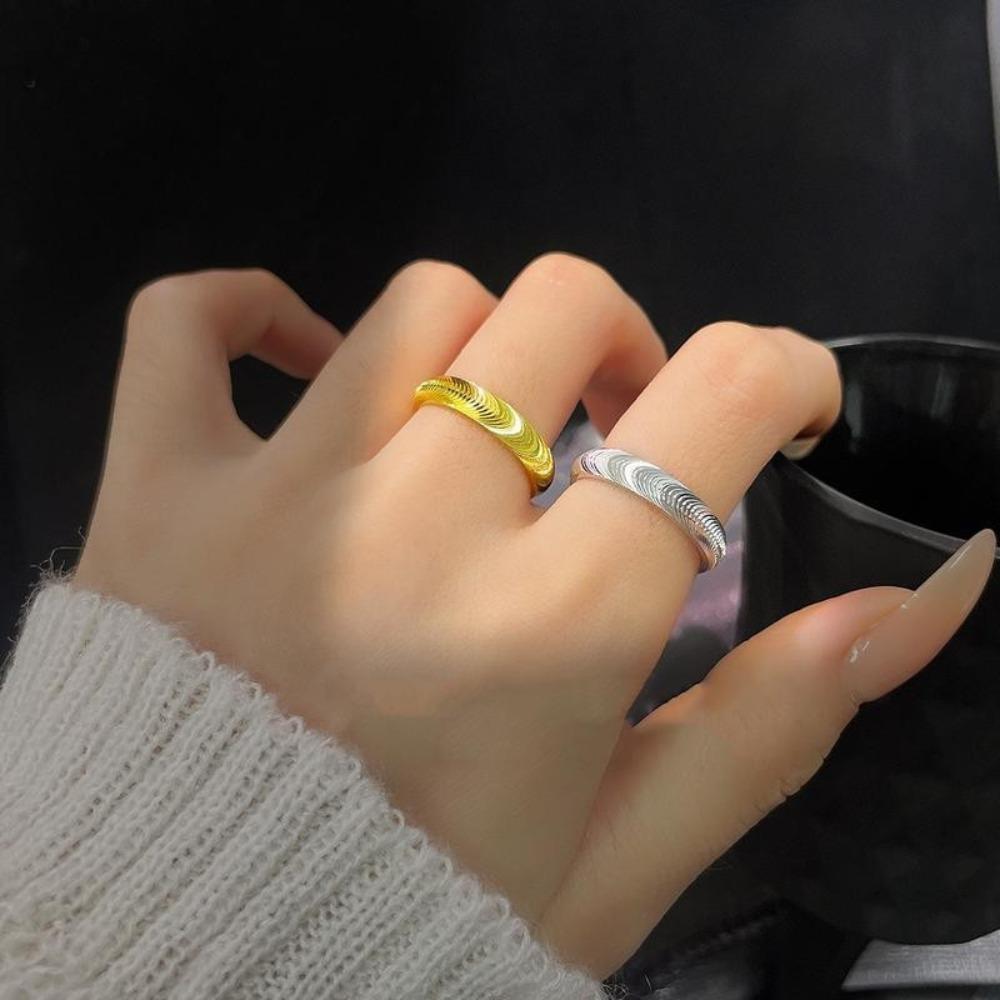 Light Luxury Couple Titanium Steel Ring Simple Valentine's Day Gift Cat Eye Plain Ring  Girls