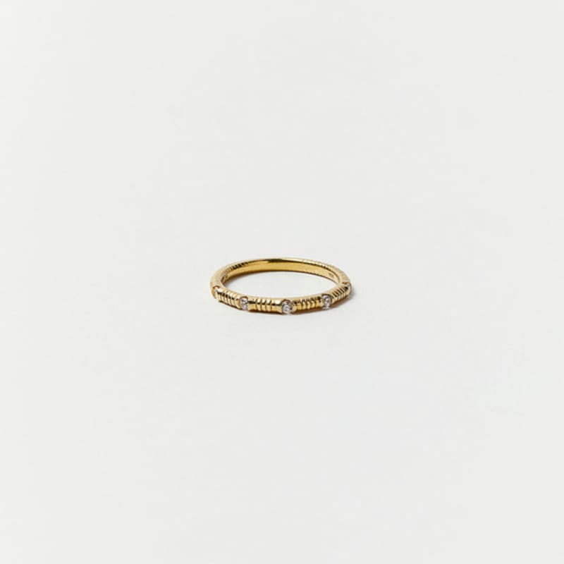 EVERGLOW Five Stone Ring